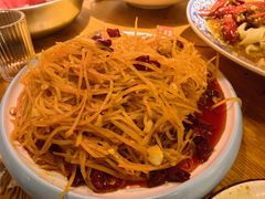 酸辣土豆丝-满盆红龙虾(开发区店)