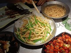 -巴厘龙虾·榜首油焖大虾(音乐学院·沿江酒馆店)
