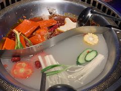 -辣伍鲜毛肚老火锅(元一店)