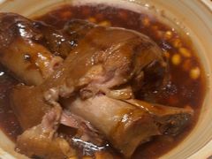 -八府香鸭·啫啫煲(华山路店)