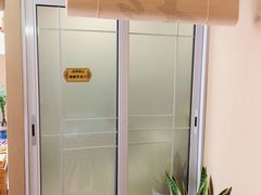 -耳语轻风专业采耳馆(古北花世界商业广场店)