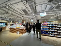 -七鲜超市(瑞虹天地太阳宫店)