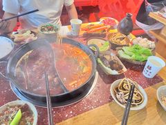 -赵美丽·重庆社区火锅·直营店(火车东站·中豪国际店)