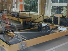 -简·无界健身工作室·运动康复·体态(石厦店)