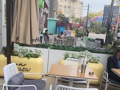 -必胜客(WOW昙华林店)