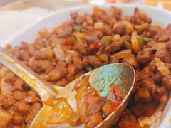 -俭寨大盘鸡·手抓肉·烧烤新疆菜(乌苏路店)