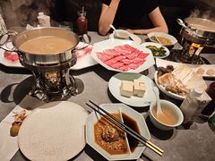 -鼎鼎香·港式火锅(北京SKP店)