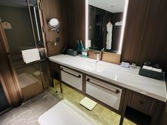 -北京东三环希尔顿逸林酒店