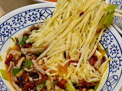 -李与白包子铺(桐梓林店)