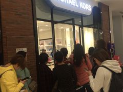 等位区-呷哺呷哺(砂之船奥莱店)