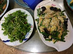 小炒金针菇-小孙家厨(长春路店)