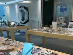 -Eziwish眼镜·蔡司授权店