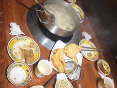 -房子红了鱼豆花重庆老火锅(广厦学院店)