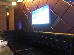 包房-今迈量贩式KTV(尚峰街店)