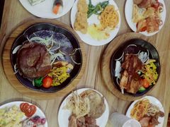 -菲尼克斯牛排店(杉杉奥特莱斯店)