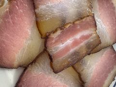 腊肉-万三面馆(青龙正街太古里店)