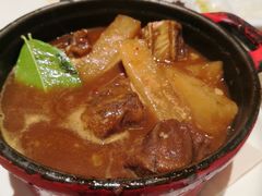 沙茶萝卜炖牛腩-小大董·烤鸭(凤凰汇店)