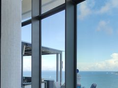 -瑰丽酒店·海吧·天际下午茶·现场DJ·天台酒吧