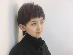 -ON STAR SALON