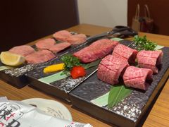 -炼火烤肉店