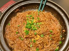 -新天明砂锅鱼头煲