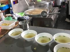 -忆秦园小笼包(惠山古镇总店)