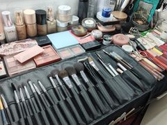 -ME觅妆·定制美妆·彩妆私教(菱角湖店)