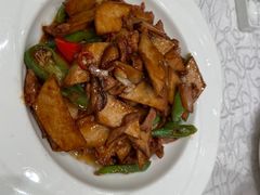 杏鲍菇炒牛柳-亢龙太子酒轩(东湖店)