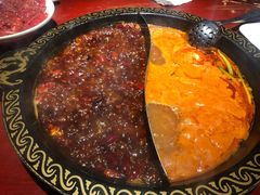 鸳鸯锅底-黄家码头老火锅(解放碑旗舰店)