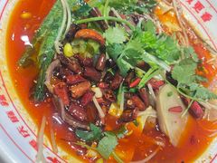 -每味每客·重庆麻辣烫(拓展大厦店)