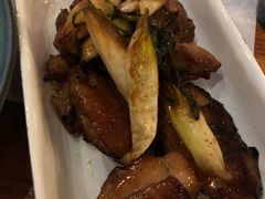 香草大葱烤鸡肉-Kitchen·Y洋厨房西餐厅(王府壹号店)