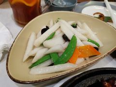 甜豆云耳炒山药-鹿港小镇(黄金店)