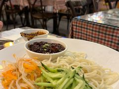 -鼓楼吃面·肉啃肉(南锣鼓巷店)