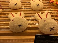-面包新语(龙湖·西宸天街店)