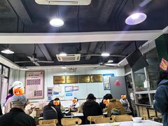 -绿杨馄饨临顿路店