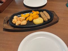 -萨莉亚意式餐厅(百联徐汇店)