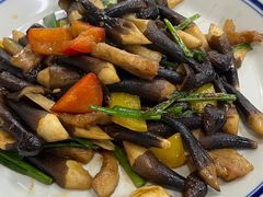 鸡枞炒猪颈肉-三叔煮意