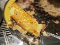 -山野的朋友露营炭火烤肉