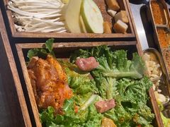 -胡悦里韩式烤肉(芝罘万达广场店)