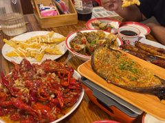 -冶建镜子·老南昌大排档·江西虾王(总店)