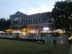 -墨居上隐·院子里火锅(峨眉店)