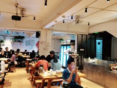 大堂-木屋烧烤(南新店)