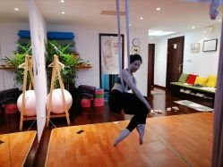 -Yvon yoga 瑜伽·精准体态管理中心