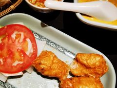 -大头虾越式风味餐厅(光明广场店)