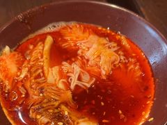 -张翻越·川渝冒菜·武汉黑鸭煲(城北万象城店)