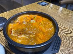 辣牛肉汤-吴草鸡爪오초닭발韩食堂(融恒盈嘉中心店)