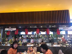 -齐河孔雀王温泉酒店·金孔雀自助百汇