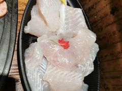 -老牌坊云南鱼豆花火锅(嵩山店)