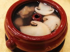 原汁男搂妹汽锅鸡-蝴蝶泉宾馆-中餐厅