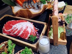 -湊湊火锅·茶憩(新中关购物中心店)